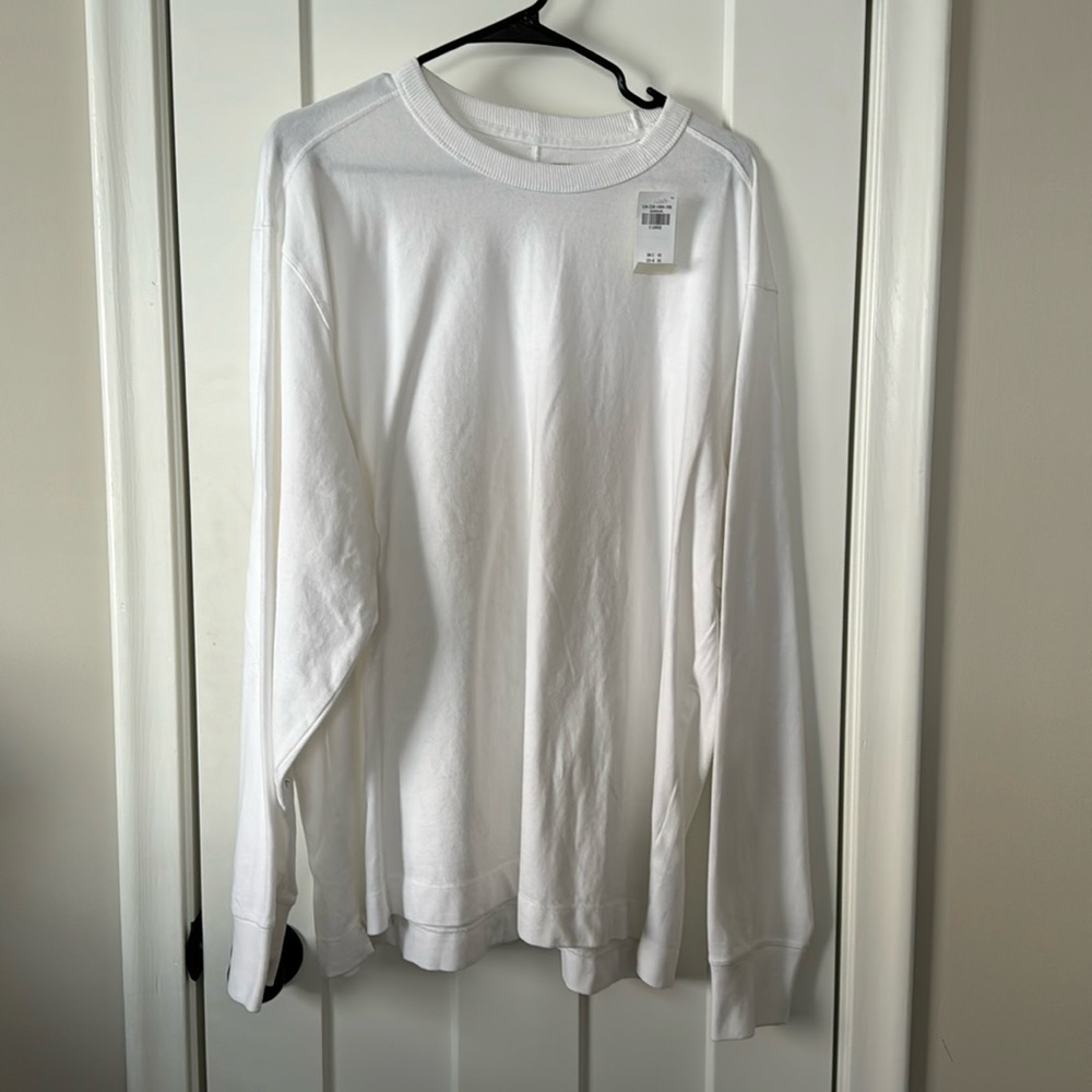 Abercrombie & Fitch Premium Essentials Long Sleeve Tee